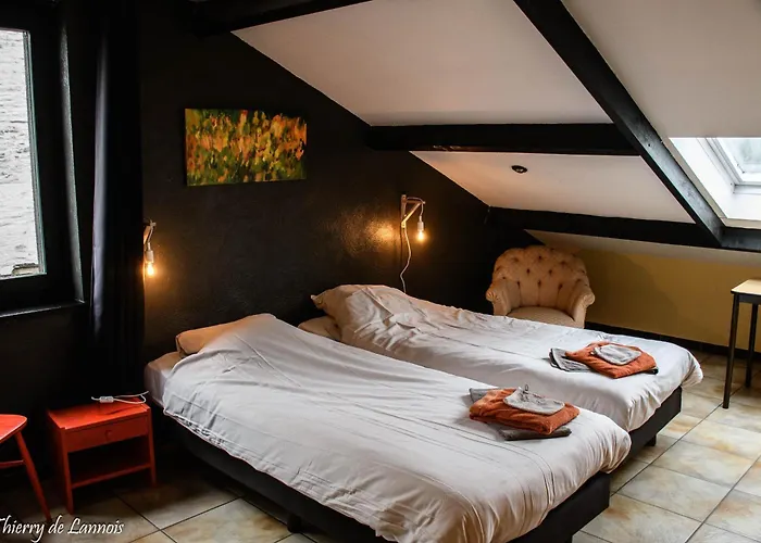 Ferienhaus Confort Au Coeur Du Parc National De La Vallee De La Semois Ucimont